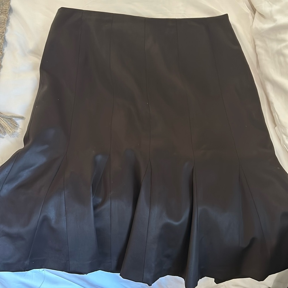 Dana Buchman skirt
